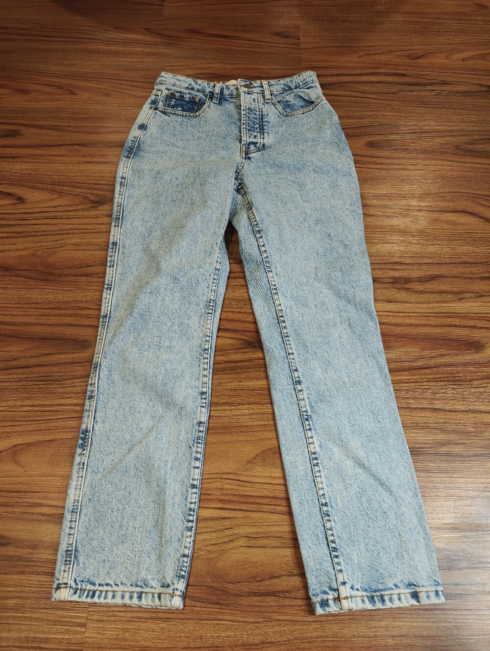 Sezane Light Blue Straight-Leg Jeans